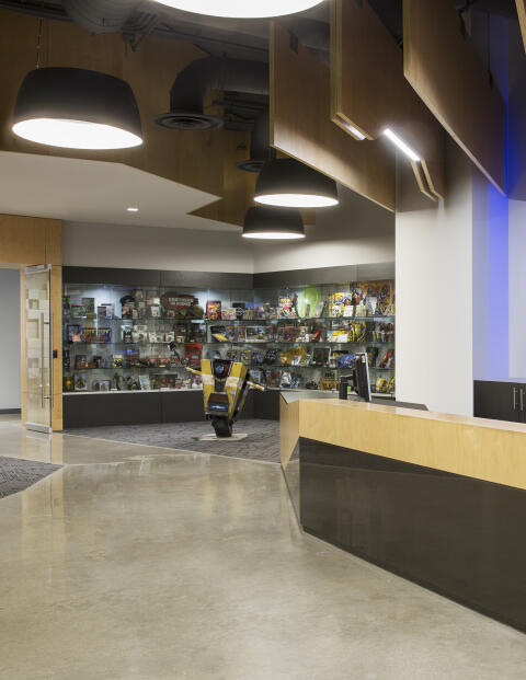 Gearbox-Lobby-1